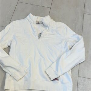 Vineyard vines white quarter zip